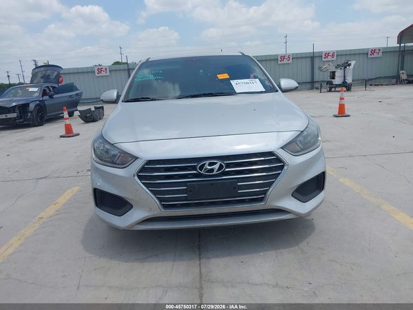 2022 HYUNDAI ACCENT SE