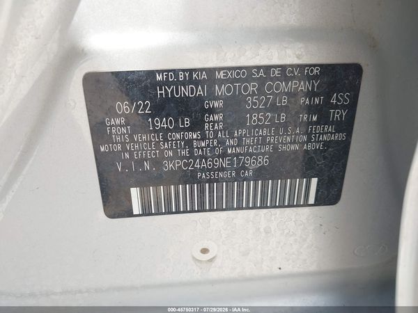 2022 HYUNDAI ACCENT SE