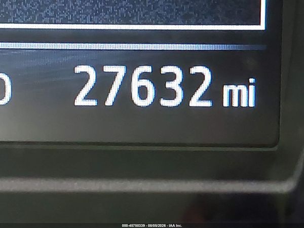 2022 TOYOTA TACOMA SR V6