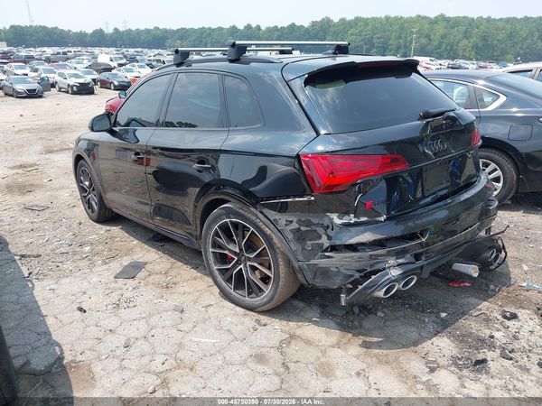 2021 AUDI SQ5