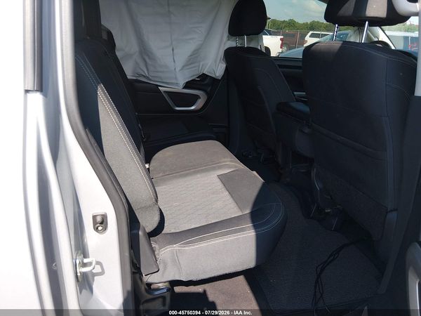 2019 NISSAN TITAN SV