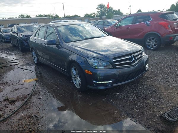 2014 MERCEDES-BENZ C 250 SPORT