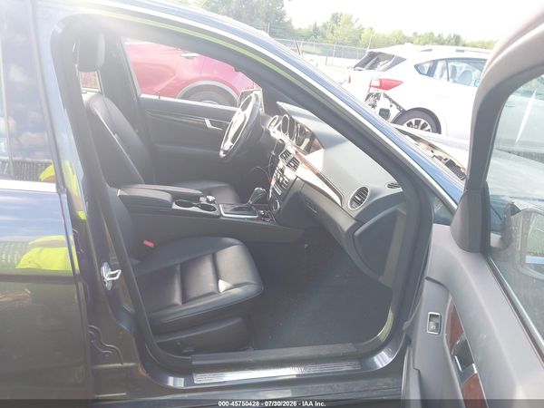 2014 MERCEDES-BENZ C 250 SPORT