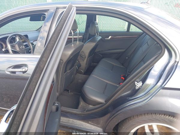2014 MERCEDES-BENZ C 250 SPORT