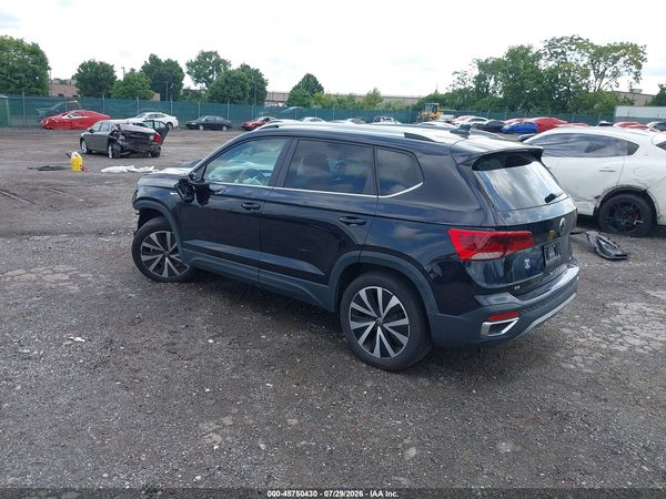 2022 VOLKSWAGEN TAOS 1.5T SE — I3