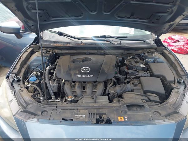 2016 MAZDA MAZDA3 Sport/GX