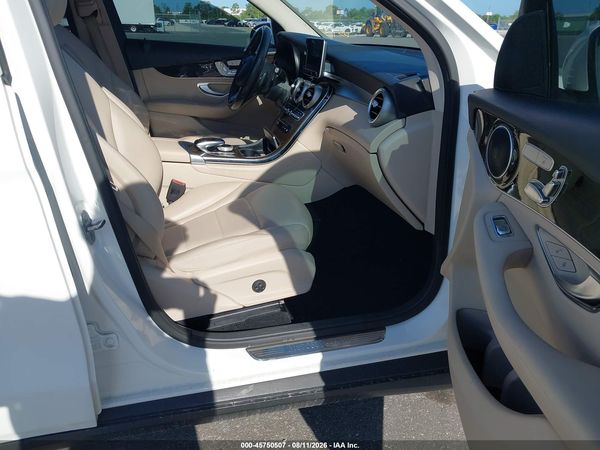 2016 MERCEDES-BENZ GLC 300 GLC300