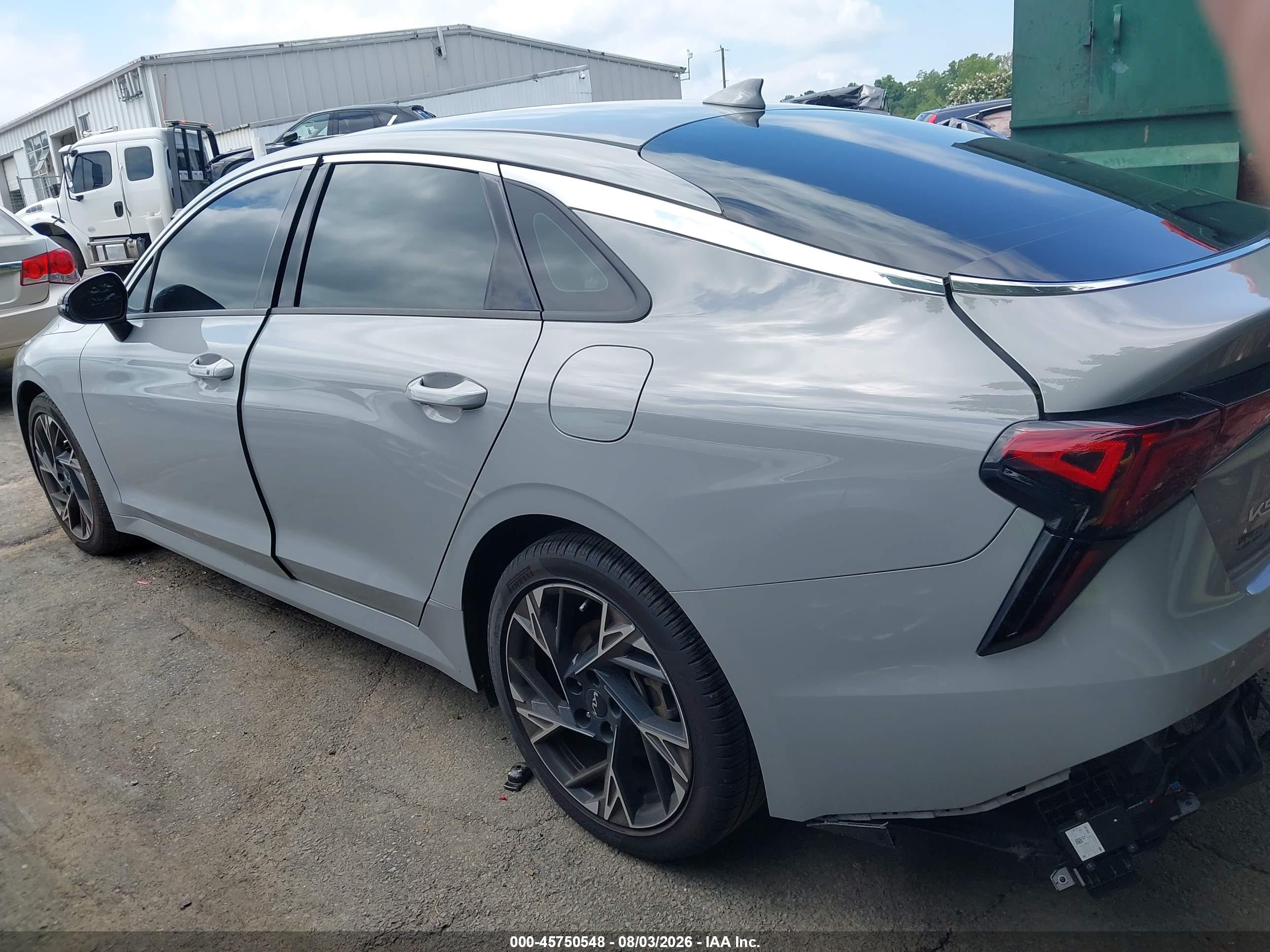 2025 KIA K5 GT-LINE
