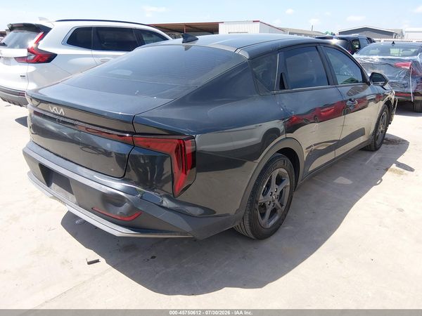 2025 KIA K4 LXS