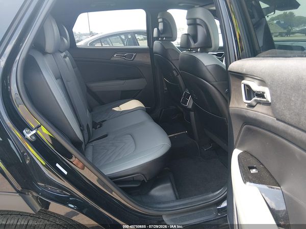 2023 KIA SPORTAGE X-LINE — I8