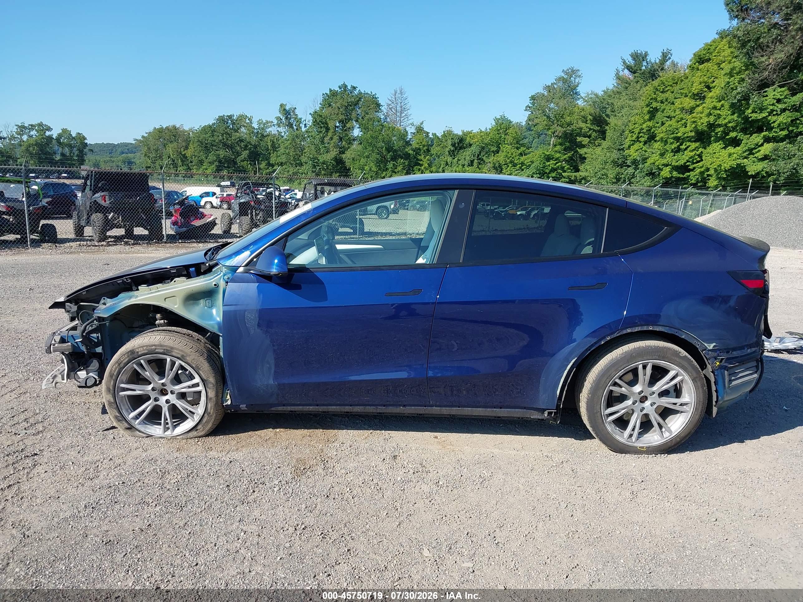 2023 TESLA MODEL Y