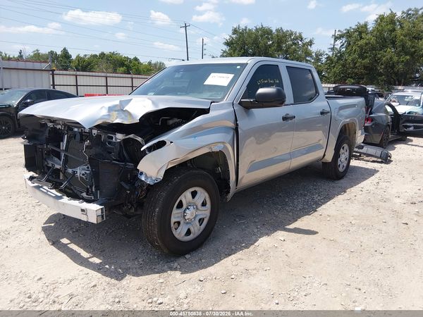 2025 TOYOTA TUNDRA SR