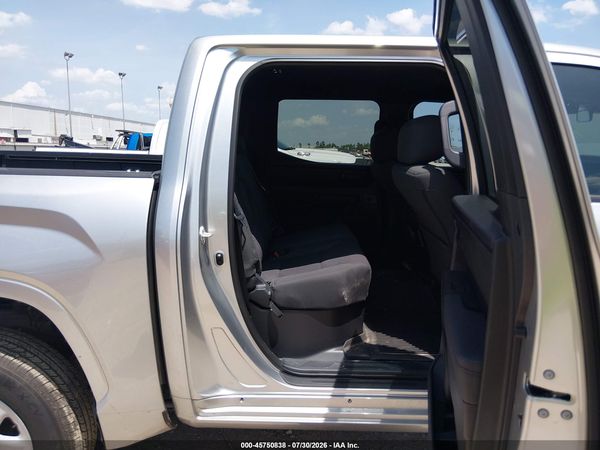 2025 TOYOTA TUNDRA SR