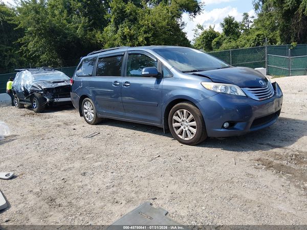 2014 TOYOTA SIENNA LIMITED 7 PASSENGER — I1