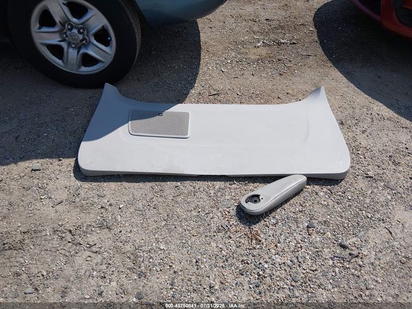 2014 TOYOTA SIENNA LIMITED 7 PASSENGER — I13