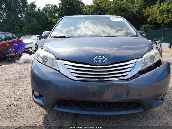 2014 TOYOTA SIENNA LIMITED 7 PASSENGER — I115