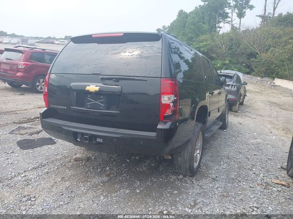 2013 CHEVROLET SUBURBAN LT — I4
