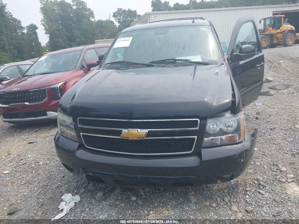2013 CHEVROLET SUBURBAN LT — I115