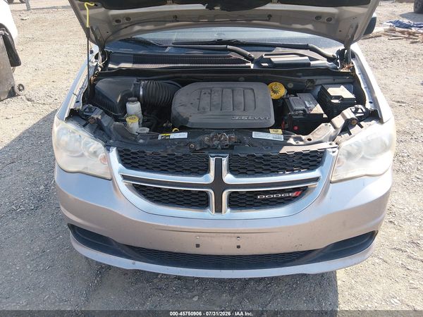 2014 DODGE GRAND CARAVAN SE — I10