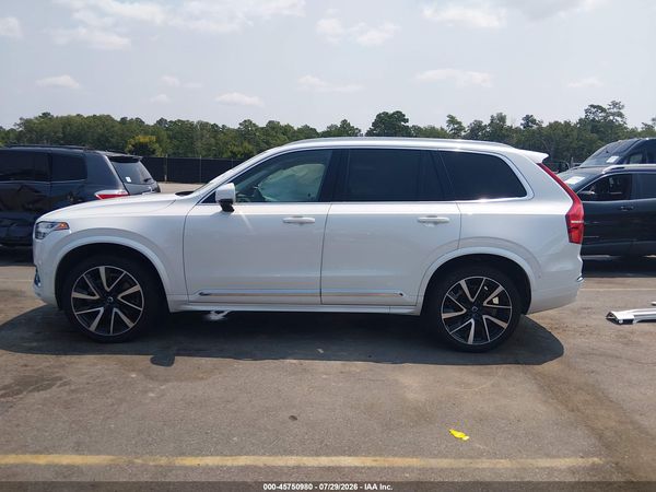 2025 VOLVO XC90