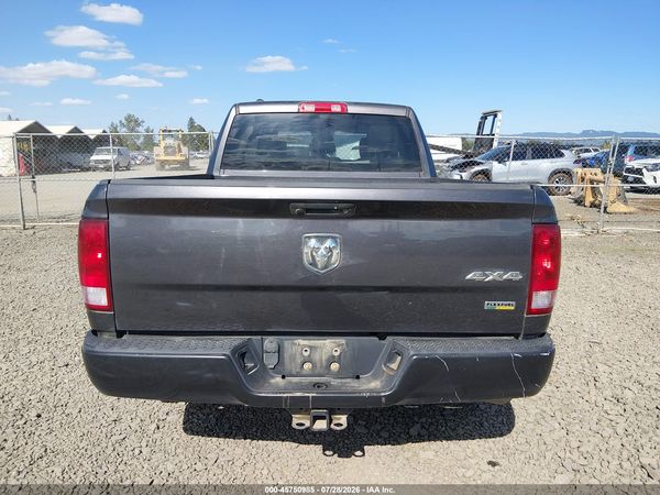 2017 RAM 1500 TRADESMAN  4X4 6'4 BOX