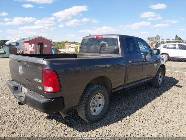 2017 RAM 1500 TRADESMAN  4X4 6'4 BOX