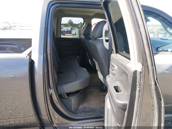 2017 RAM 1500 TRADESMAN  4X4 6'4 BOX