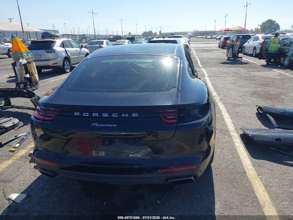 2018 PORSCHE PANAMERA 4