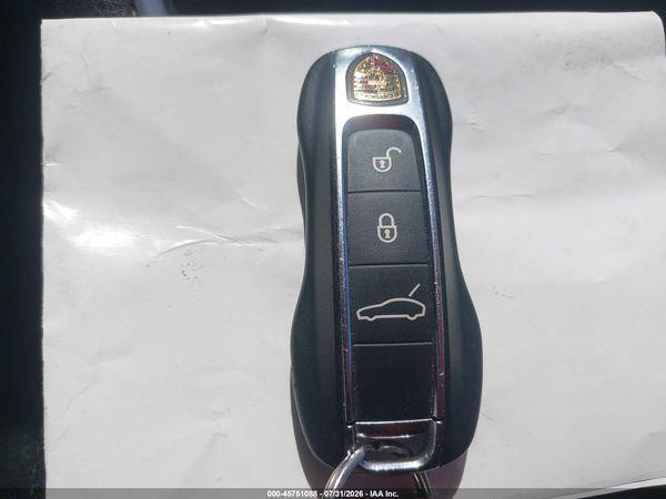 2018 PORSCHE PANAMERA 4