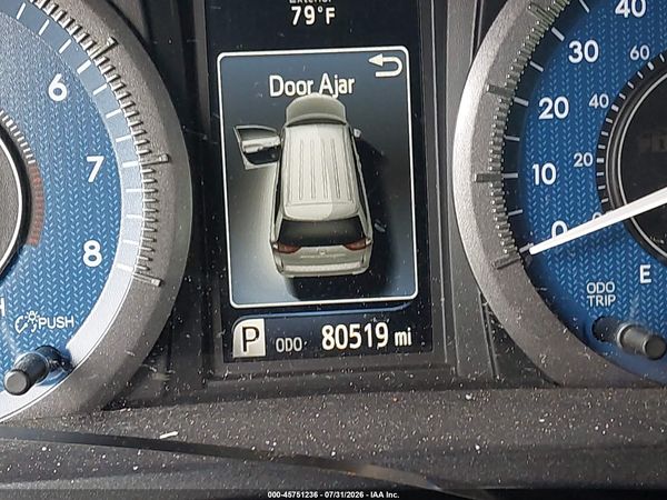 2017 TOYOTA SIENNA