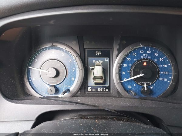 2017 TOYOTA SIENNA