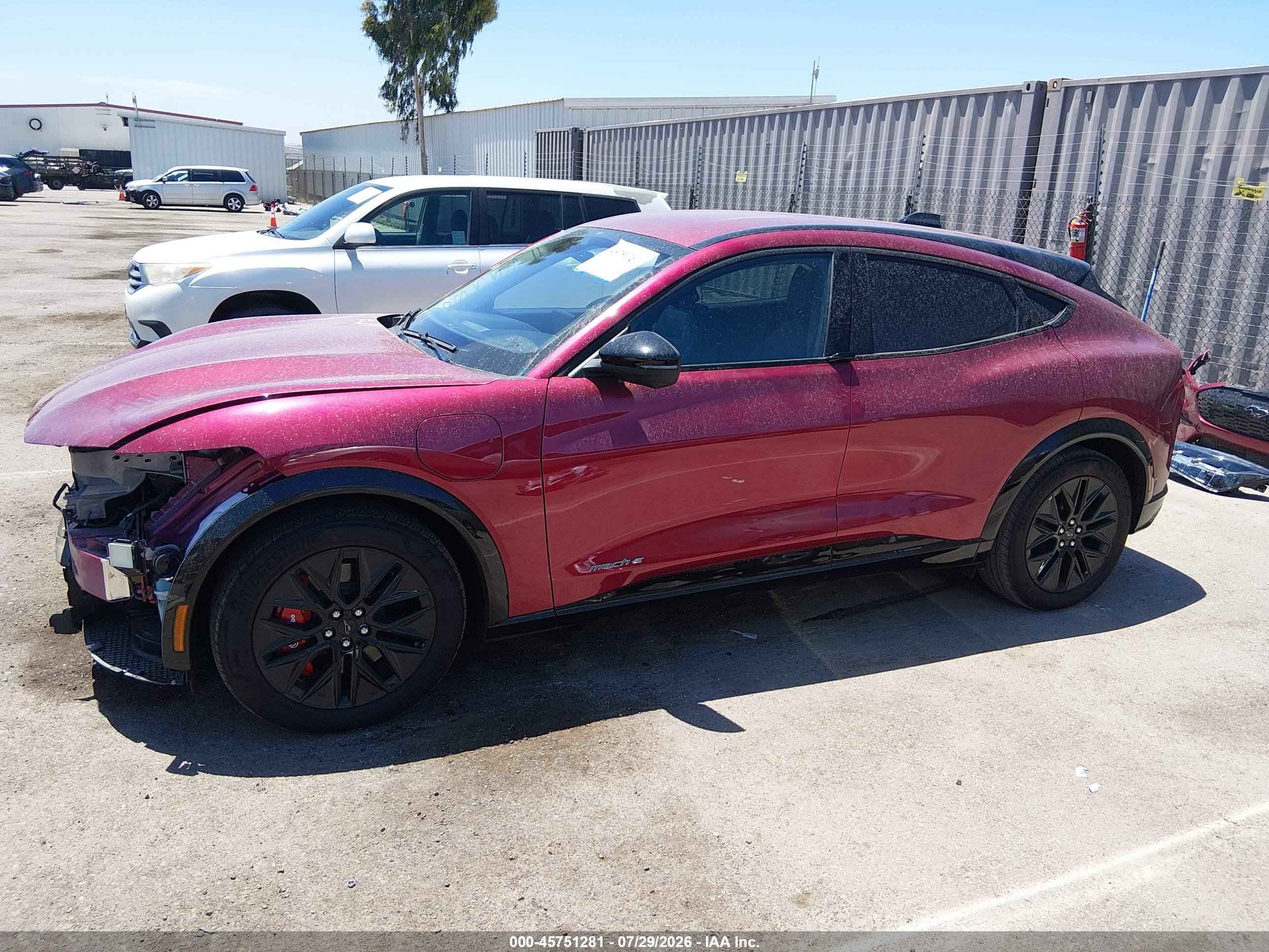 2025 FORD MUSTANG MACH-E PREMIUM