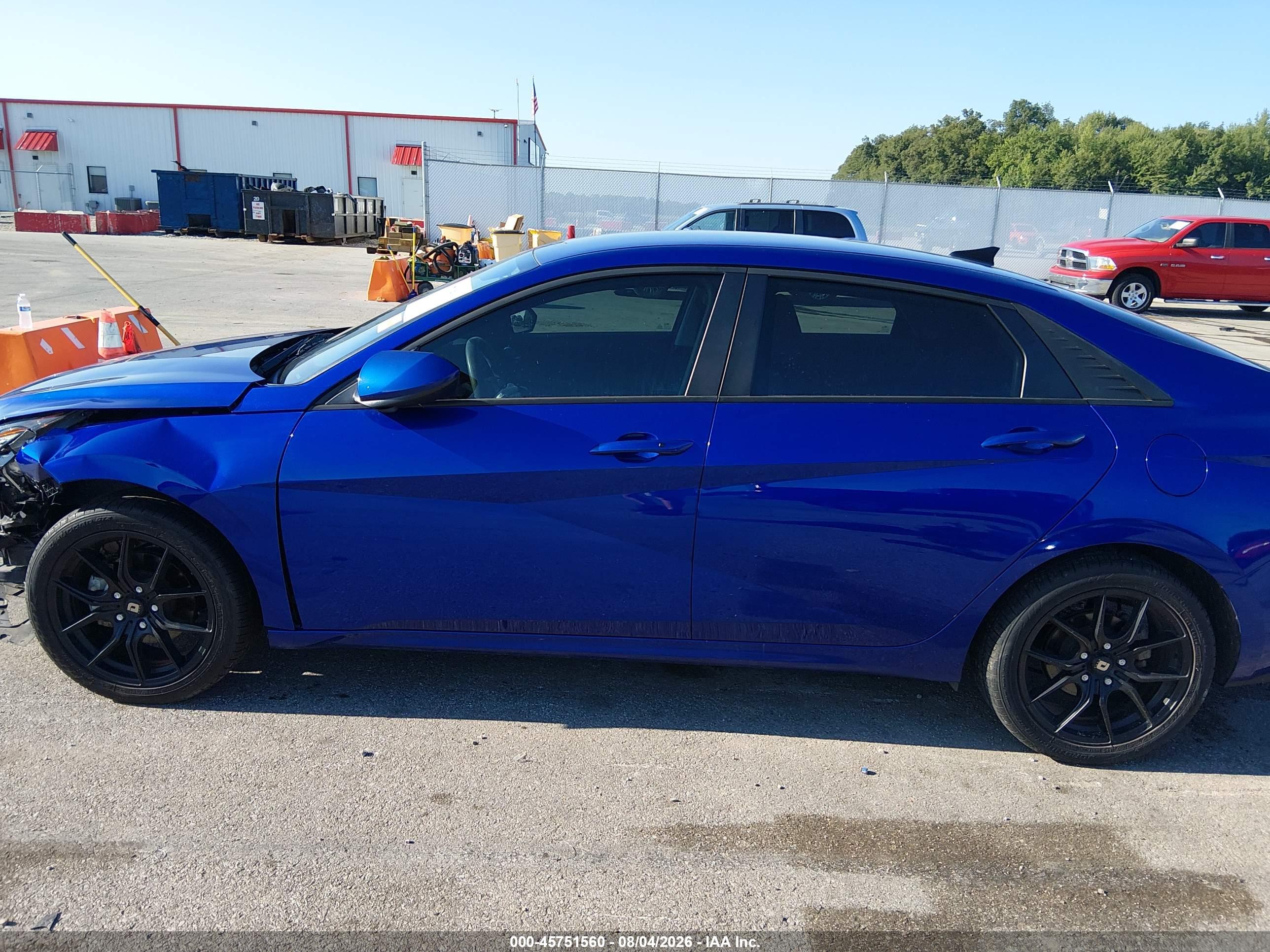2023 HYUNDAI ELANTRA SEL