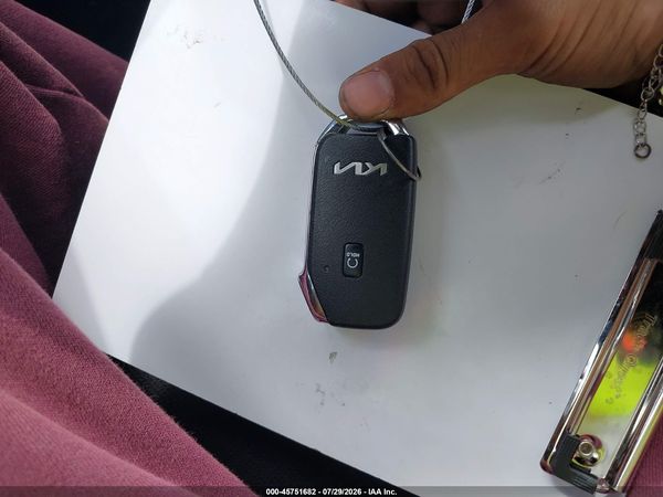 2025 KIA SPORTAGE X-LINE