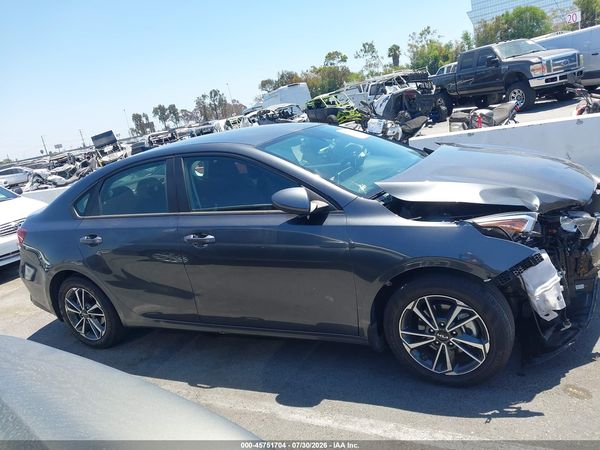 2022 KIA FORTE LXS