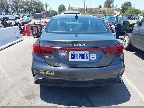 2022 KIA FORTE LXS