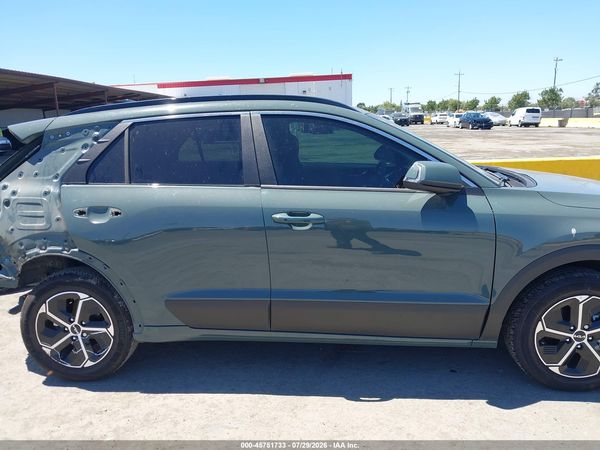 2023 KIA NIRO EX
