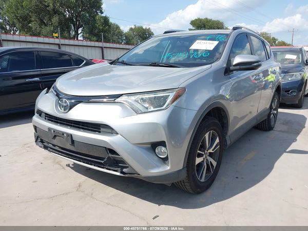 2016 TOYOTA RAV4 XLE