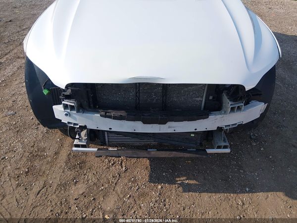 2021 VOLVO XC60 T5 MOMENTUM