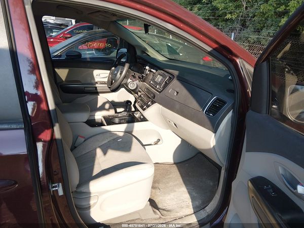 2016 KIA SEDONA LX