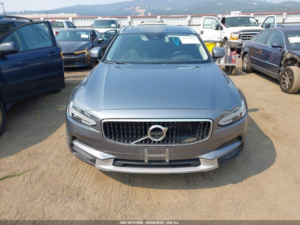 2017 VOLVO V90 CROSS COUNTRY T6