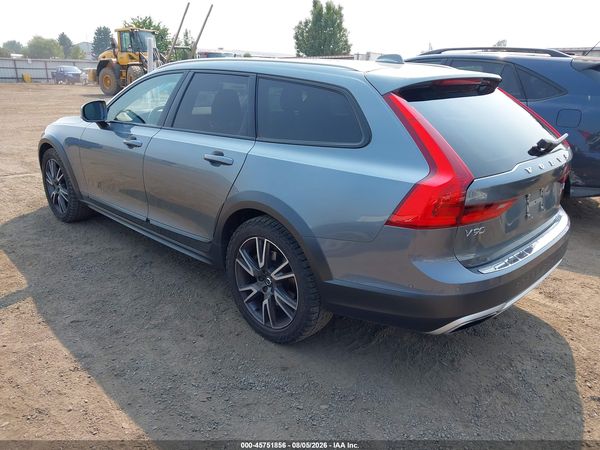 2017 VOLVO V90 CROSS COUNTRY T6