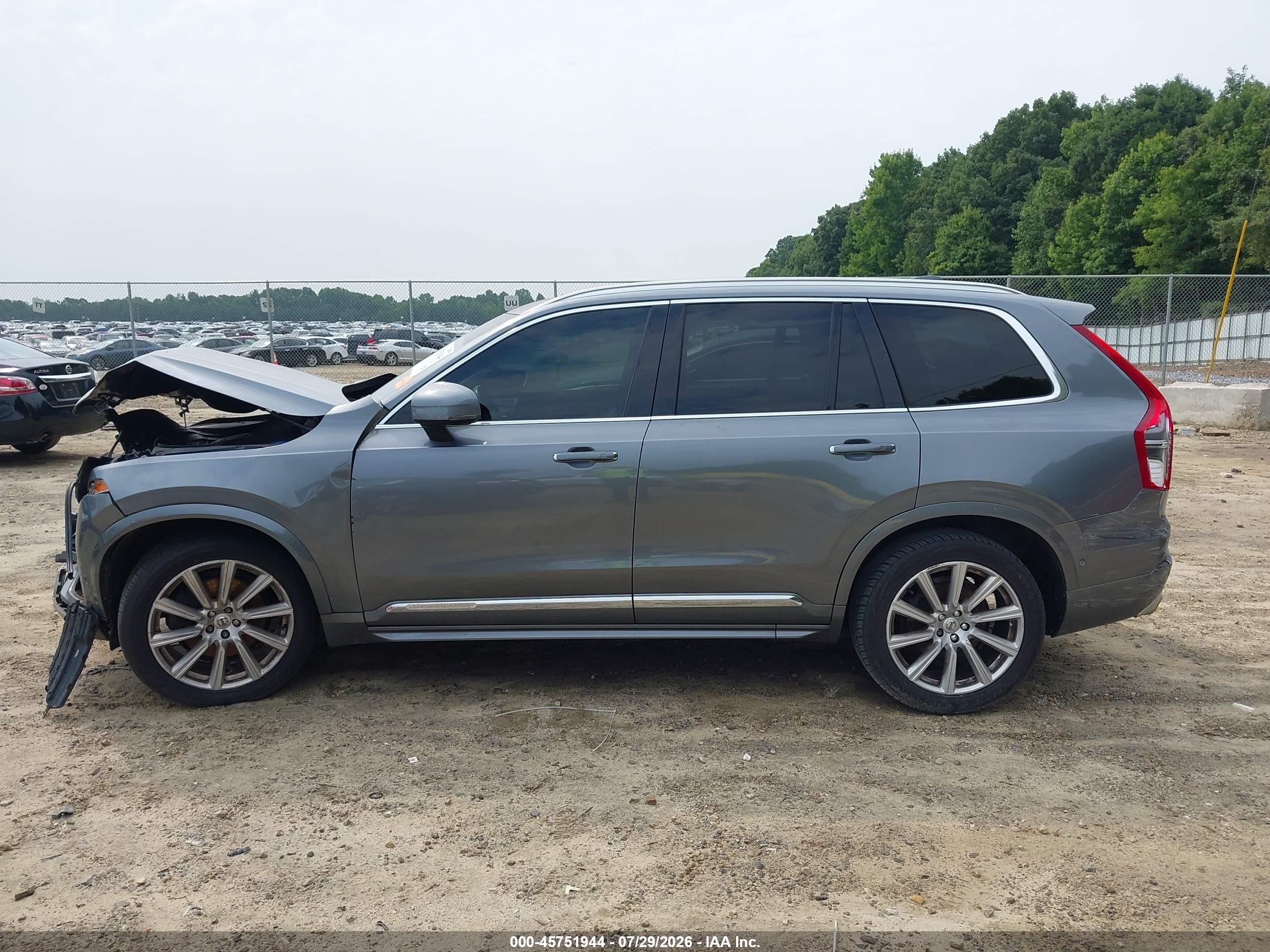 2016 VOLVO XC90 T6 INSCRIPTION