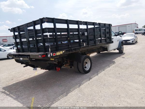 2016 RAM 4500 CHASSIS TRADESMAN/SLT