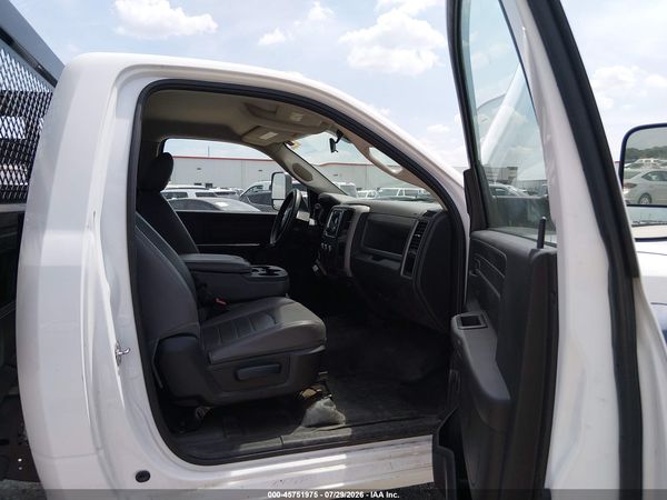 2016 RAM 4500 CHASSIS TRADESMAN/SLT