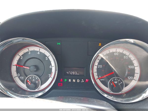 2017 DODGE GRAND CARAVAN SXT — I7