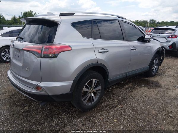 2017 TOYOTA RAV4 XLE