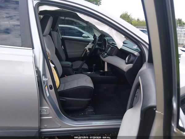 2017 TOYOTA RAV4 XLE