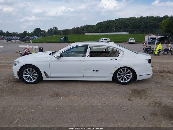 2017 BMW 740I