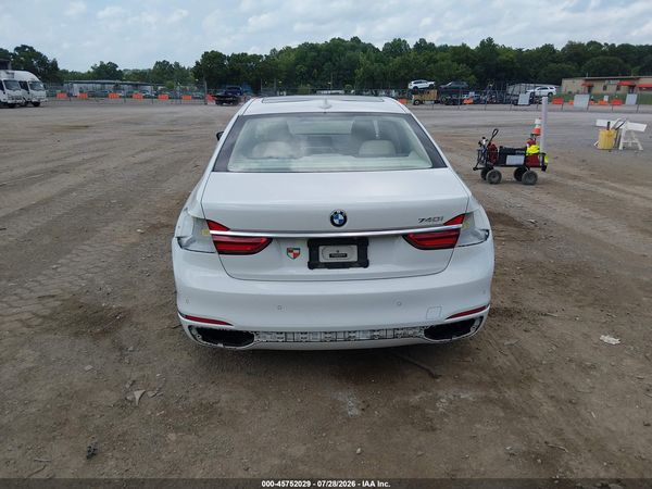 2017 BMW 740I